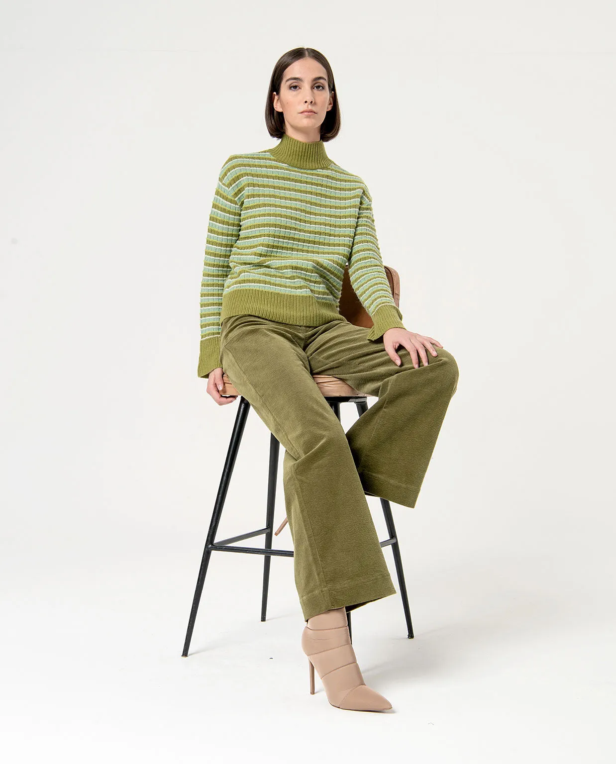 Surkana flare trousers 5 pockets green