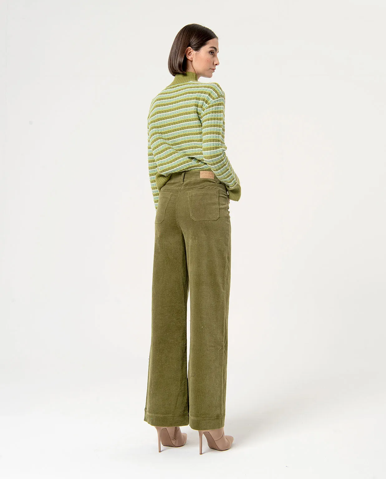 Surkana flare trousers 5 pockets green