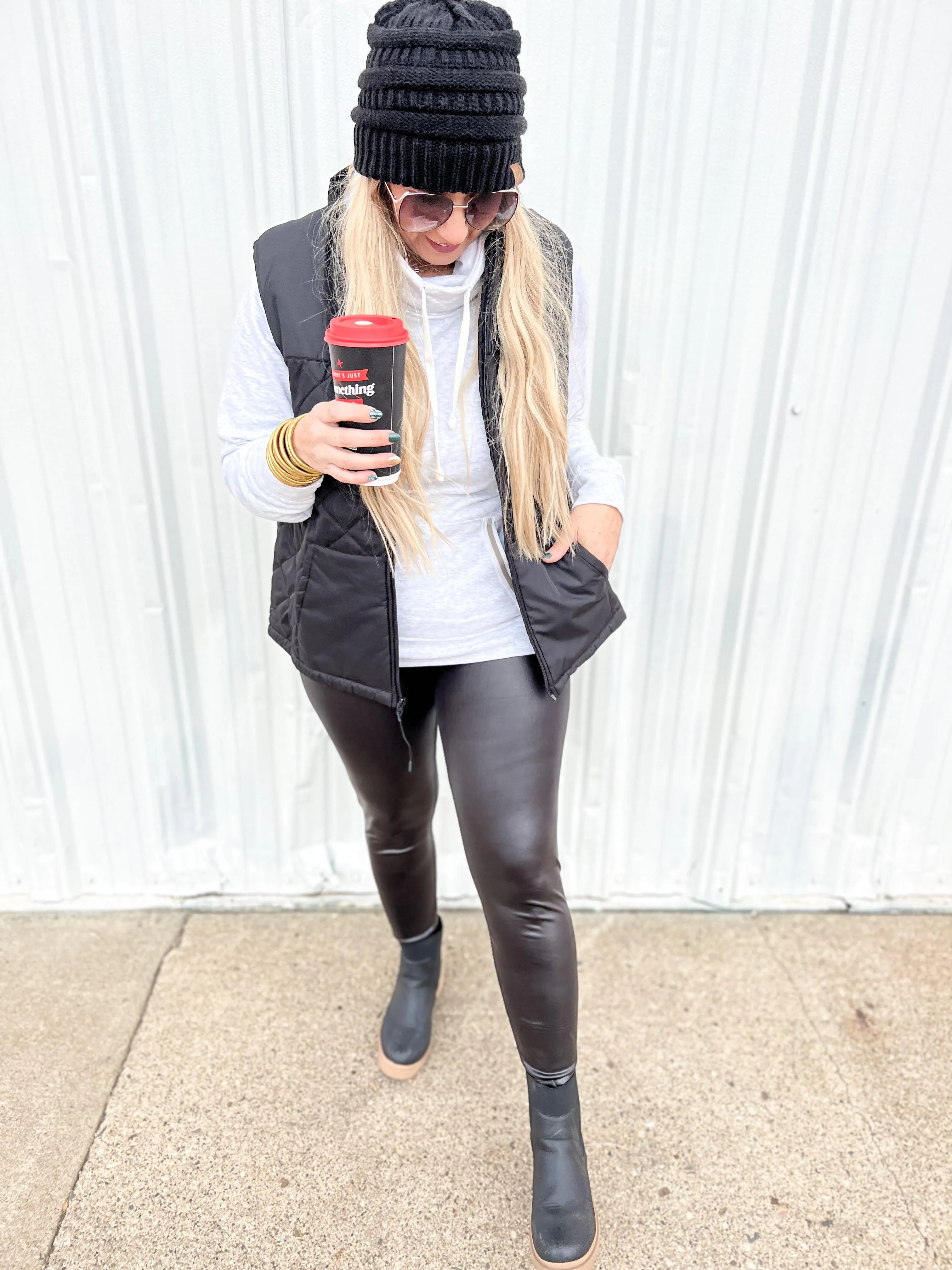Winter Park Quilted Vest - Black**